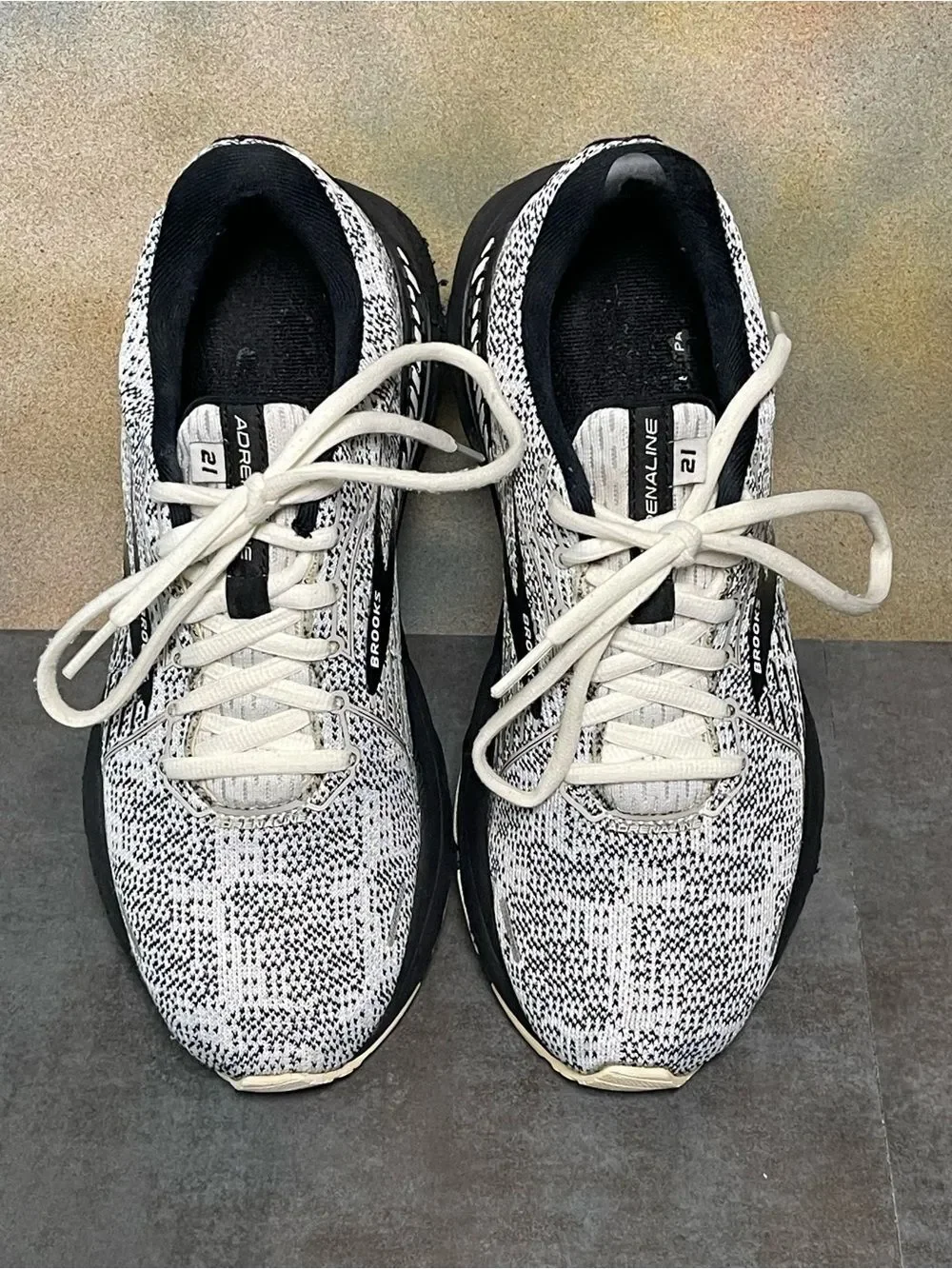 Brooks buy confidence